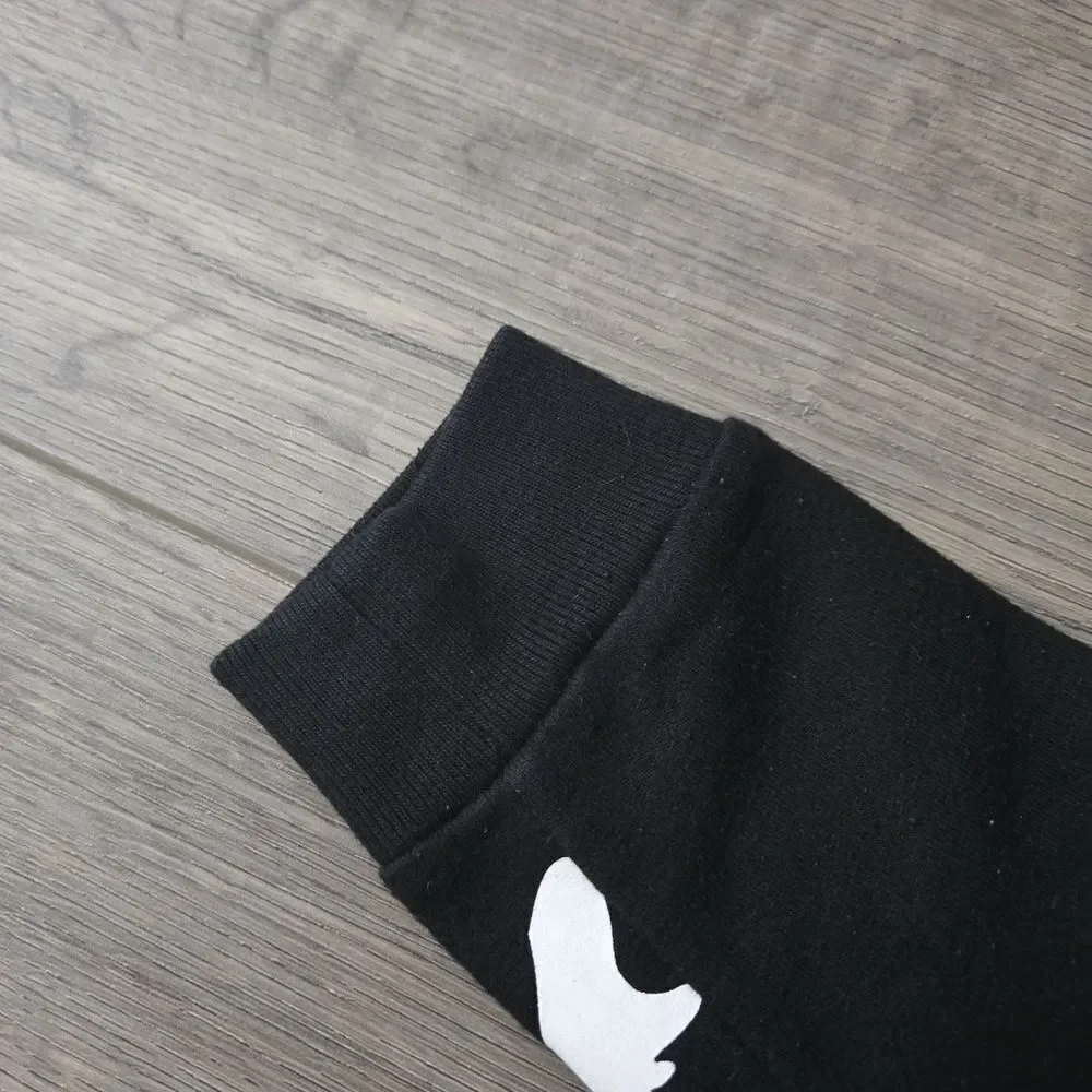 Women's sweatshirt w/Zebra decals - Picture 4 of 6